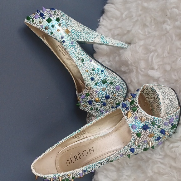 Dereon platforms - Picture 15 of 16